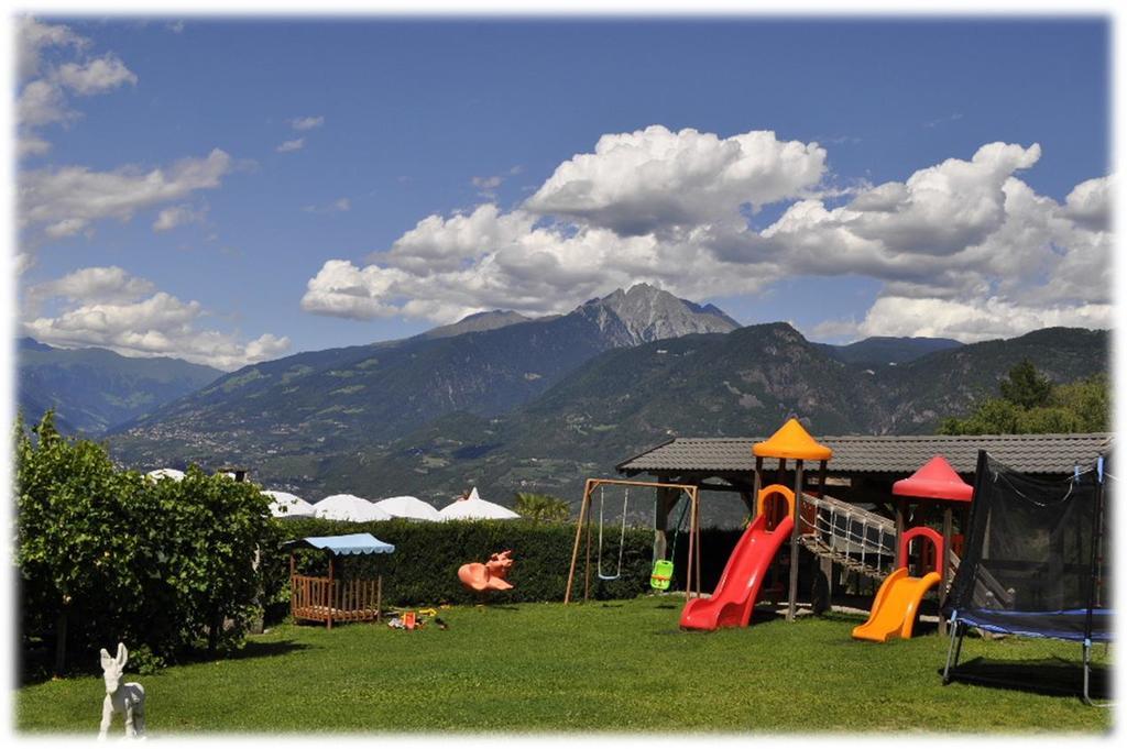 Ferienwohnungen Niederhof Лана Екстериор снимка